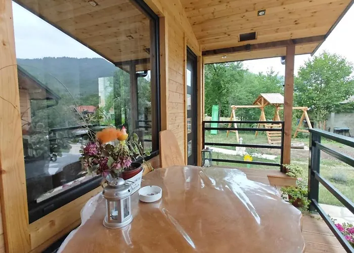 Lux * 莫克拉戈拉